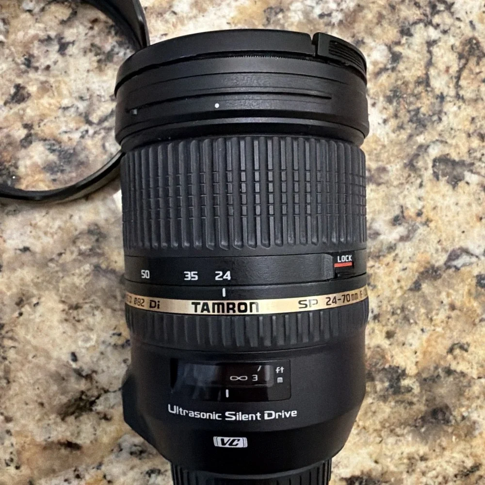 Tamron SP 24-70mm f/2.8 Di VC USD (A007) Lens Canon EF Mount Excellent